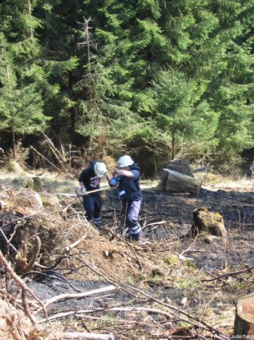 2009_04_10 Waldbrand Sieber 016